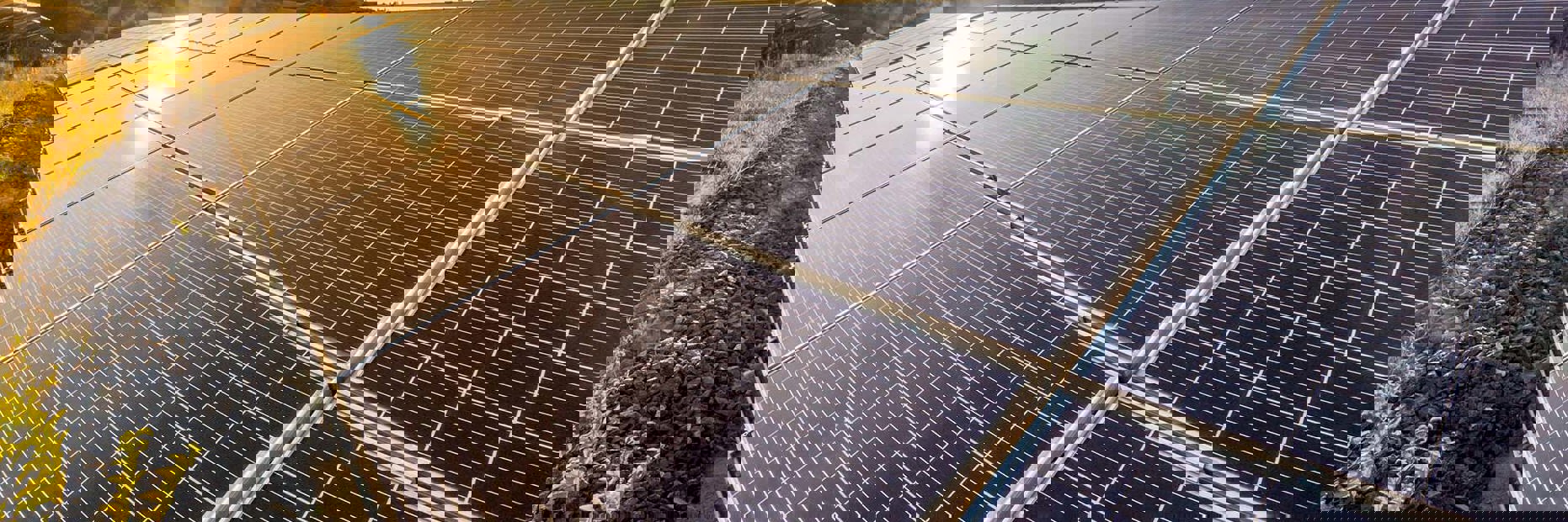 Solar energy and modern slavery Desktop Image