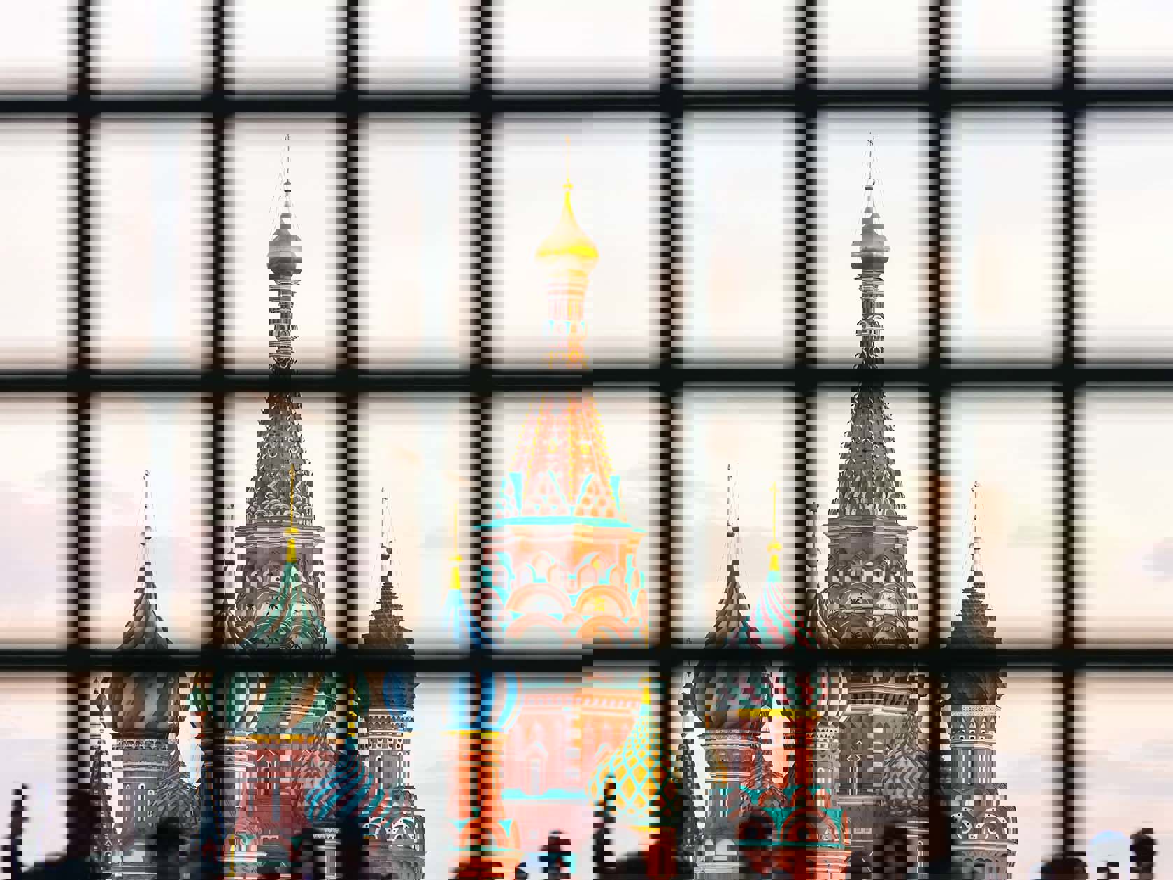 Sanctions and de-banking Mobile Image
